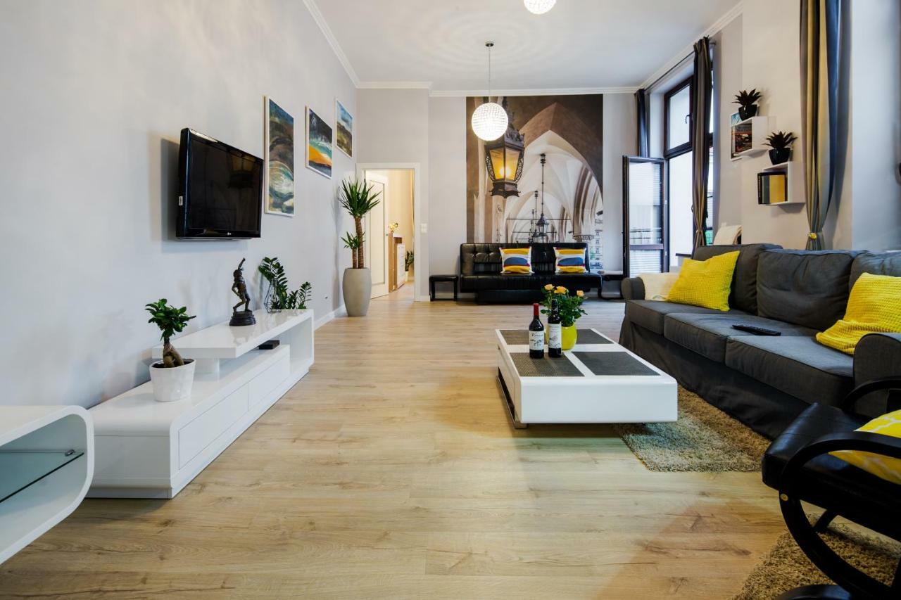 Kings Landing Apartament Krakow Luaran gambar