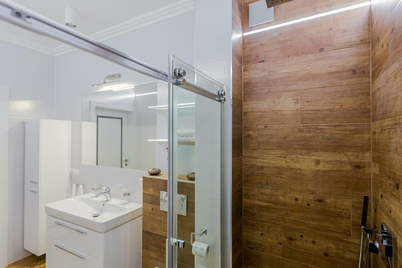 Kings Landing Apartament Krakow Luaran gambar